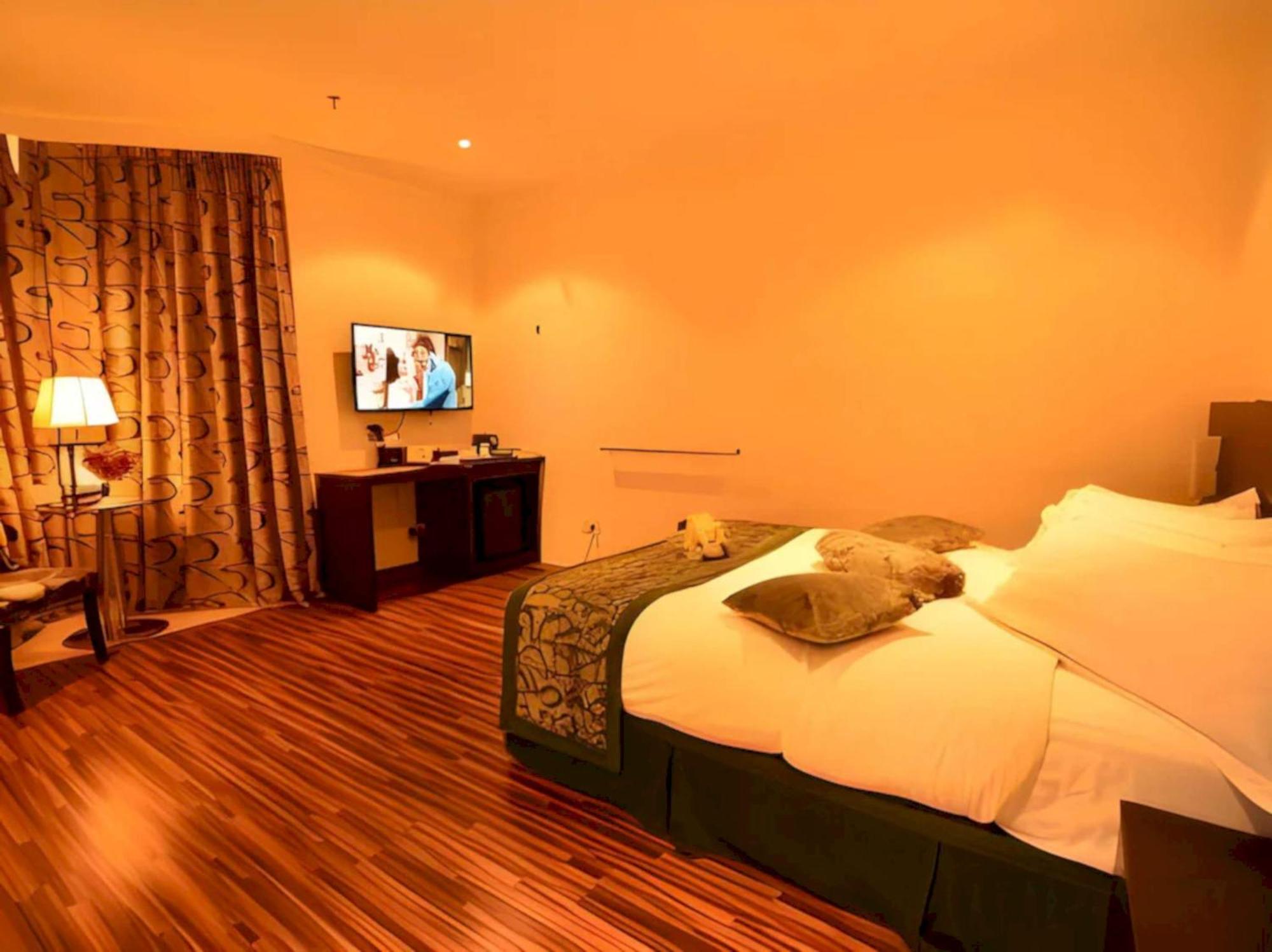 Sunday Millennia Hotel Эр-Рияд Экстерьер фото